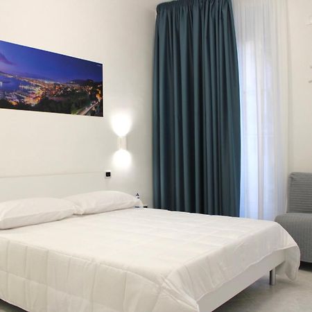 Francesco House Bed and Breakfast Castellammare di Stabia Εξωτερικό φωτογραφία
